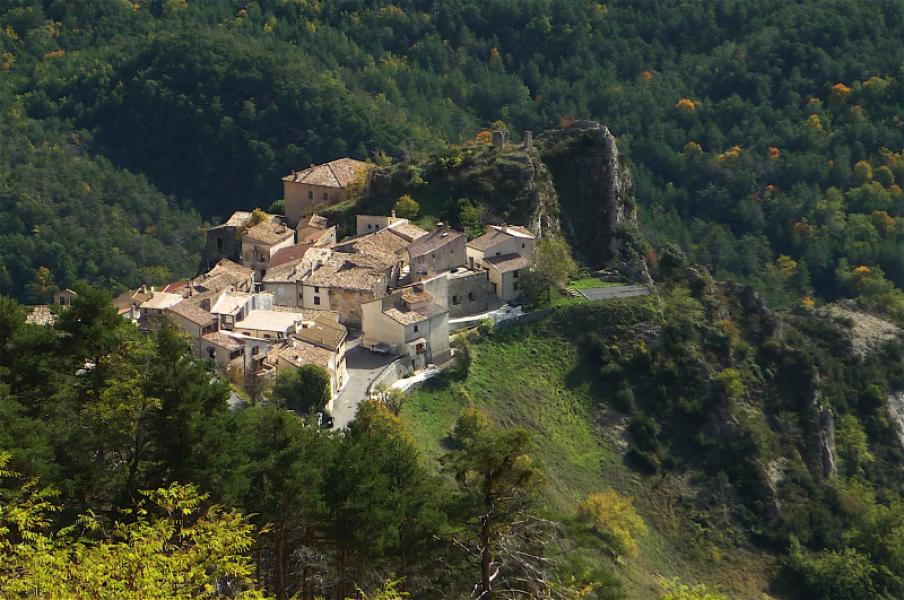 Le Mas, Mairie
