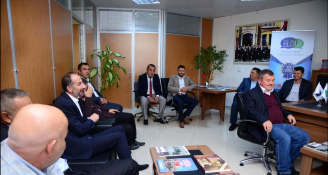 Réunion du conseil municipal sur le thème « Comment garantir la participation des citoyens »