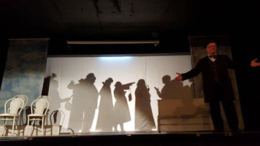 ????? ?????, pièce de théâtre