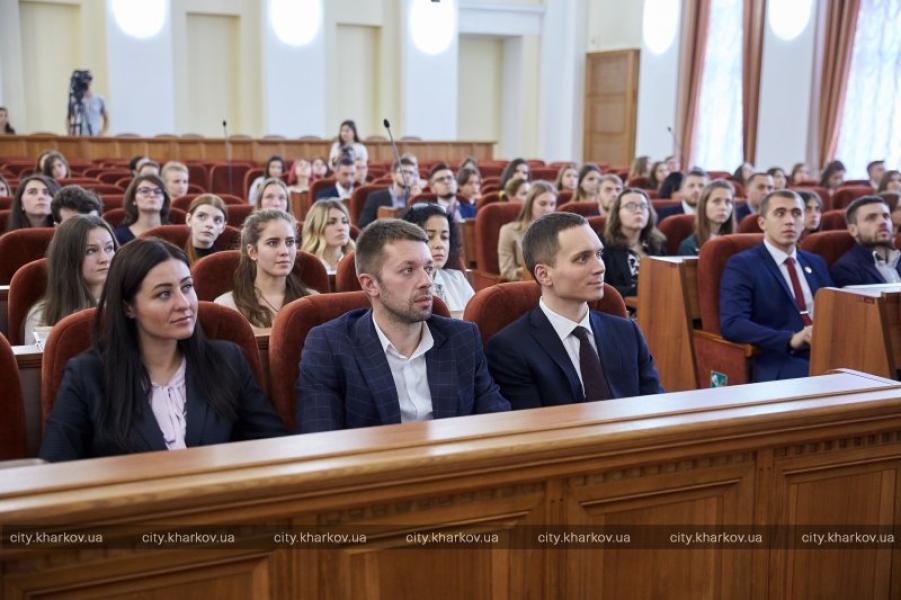 Séance du Conseil des jeunes de la Mairie de Kharkiv dédiée à la SEDL