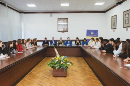 Table ronde des étudiants
