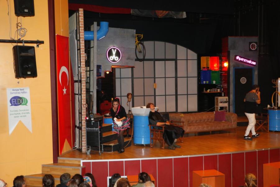 Pièce de théâtre