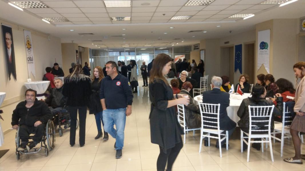Atelier sur les politiques de handicap basées sur les droits dans les gouvernements locaux
