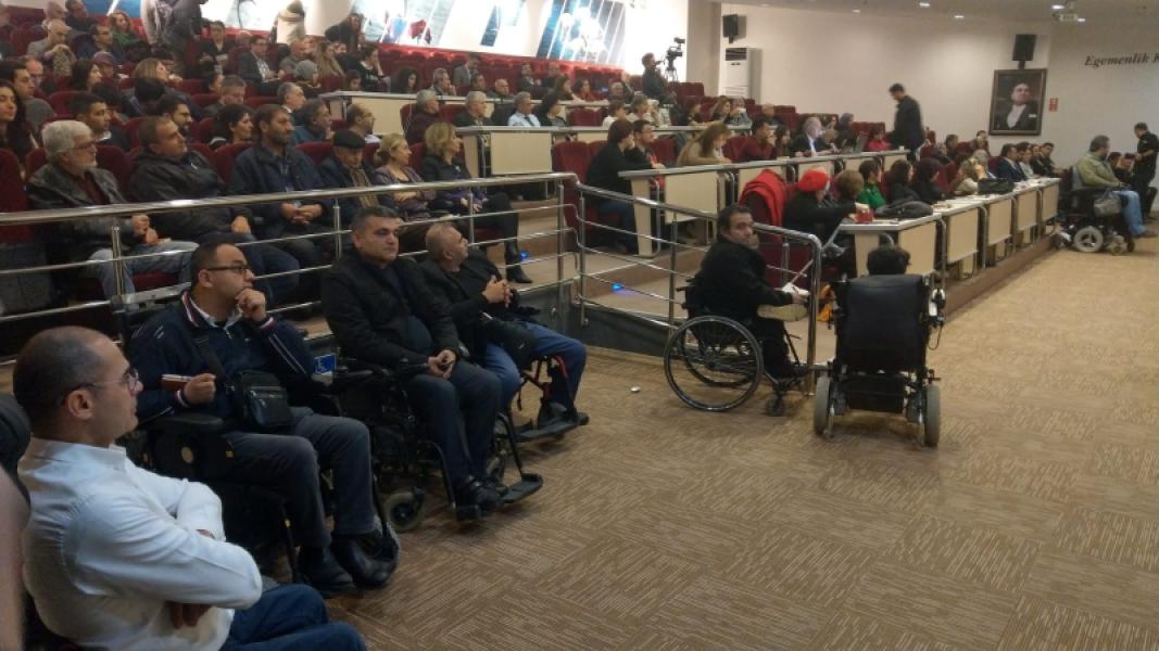 Atelier sur les politiques de handicap basées sur les droits dans les gouvernements locaux