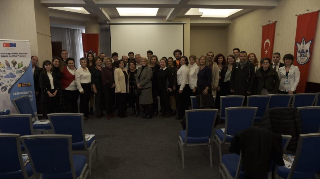 Atelier sur la participation démocratique