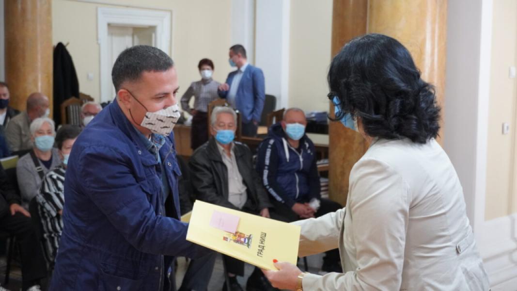 FIRST CONTRACTS FOR CO-FINANCING MEASURES TO REDUCE AIR POLLUTION SIGNED WITH CITIZENS