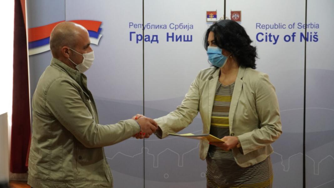 FIRST CONTRACTS FOR CO-FINANCING MEASURES TO REDUCE AIR POLLUTION SIGNED WITH CITIZENS