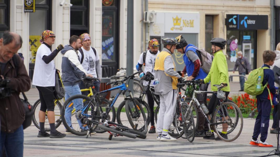 CAR FREE DAY