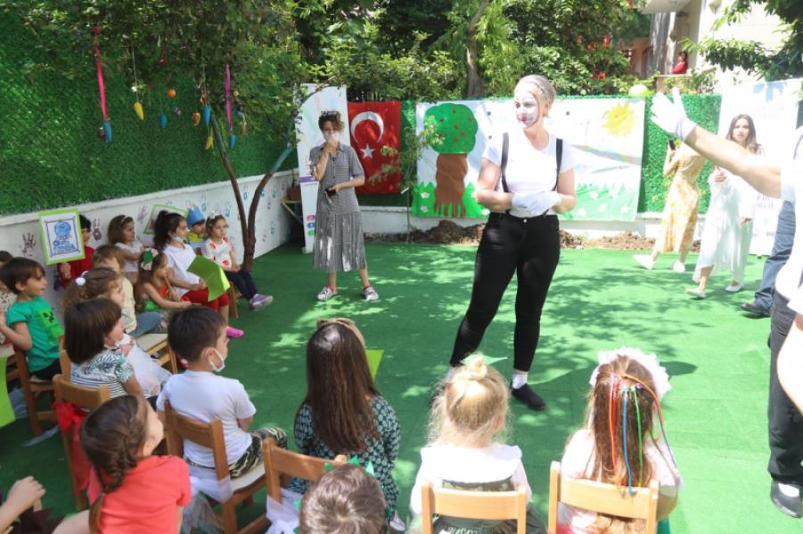 PANTOMIME FOR OUR ENVIRONMENT