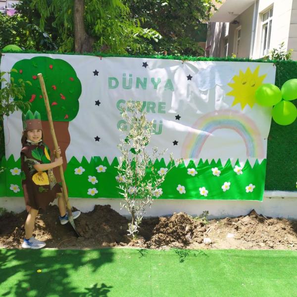 PANTOMIME FOR OUR ENVIRONMENT