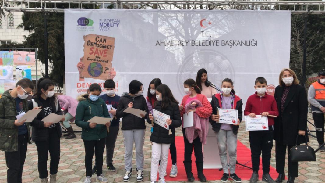 PICTURE CONTEST ON CLIMATE CHANGE and WATER SAVING