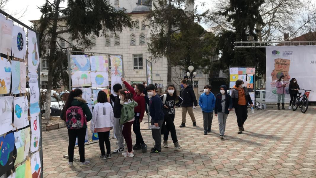 PICTURE CONTEST ON CLIMATE CHANGE and WATER SAVING