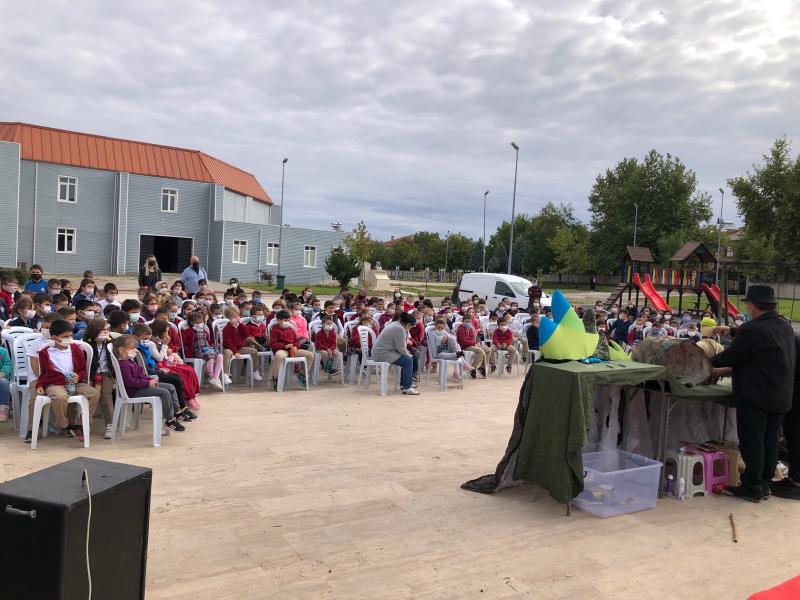 THE THEATER GAME ON “SHOULD INCREASE THE ENVIRONMENTAL AWARENESS OF CHILDREN” WAS INTRODUCED