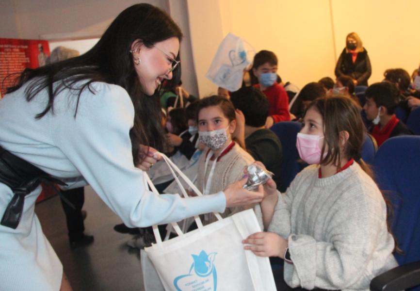 Formation de sensibilisation à l'environnement pour les enfants des écoles primaires