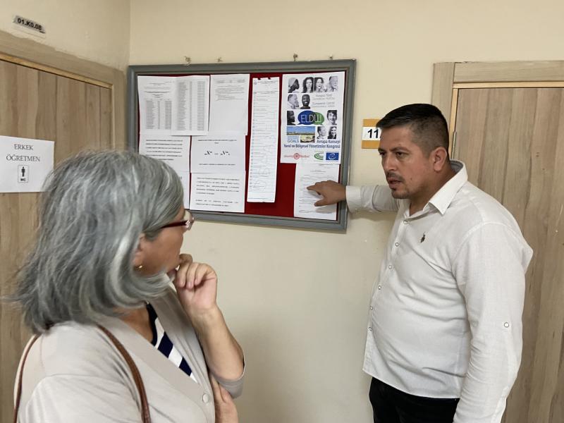 TRANSPORT GRATUIT, REPAS ET ASSISTANCE TECHNIQUE OFFERTS AUX CITOYENS VOTANT À AHMETBEY DANS LE CADRE DES ÉLECTIONS LÉGISLATIVES DE LA RÉPUBLIQUE DE BULGARIE