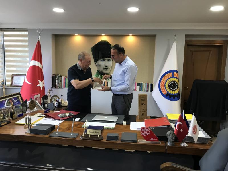 LE MAIRE DE BOLYOROVA A VISITE LA MUNICIPALITE D'AHMETBEY