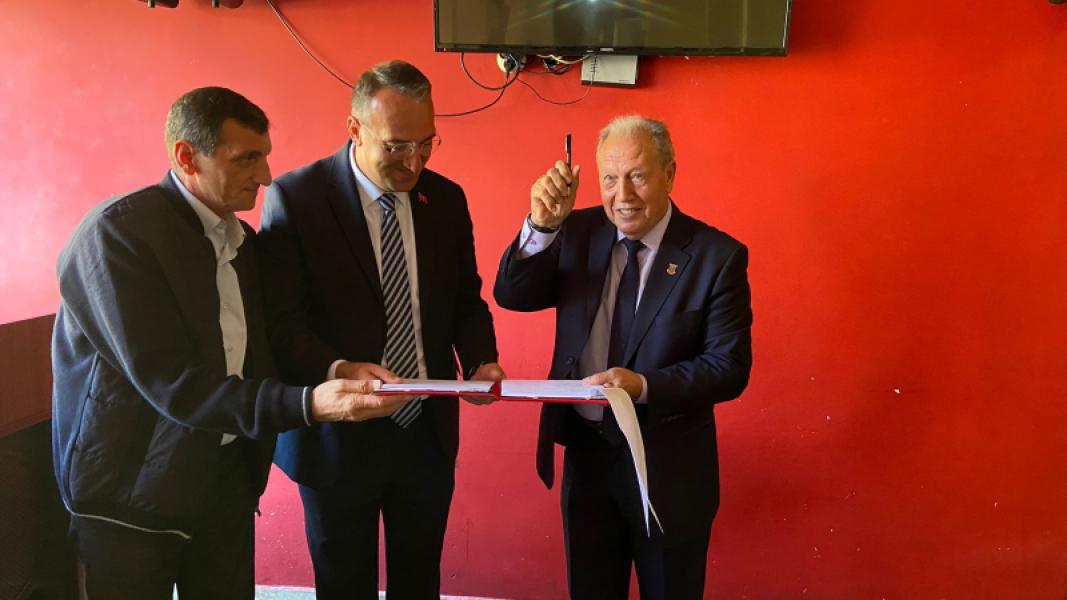 LA MUNICIPALITÉ DE BOLYOR POUR LA BUL DE ET SIGNATURE D'UN PROTOCOLE D'UN VILLE SŒUR