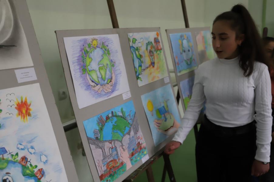 Exposition artisanale "Développement vert et numérique pour la transition énergétique"
