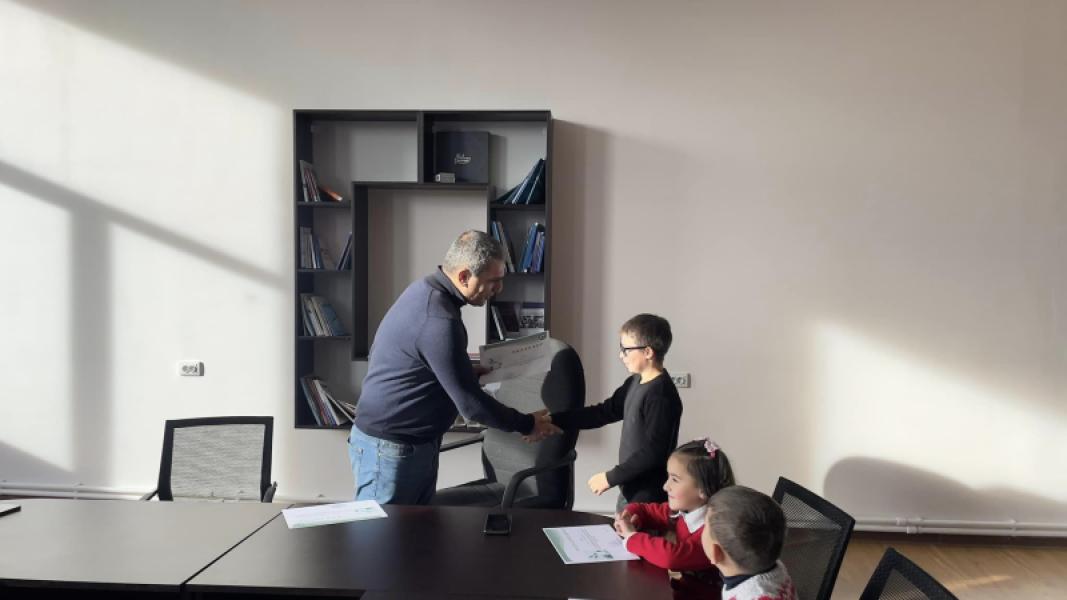 Municipalité d'Aparan : Concours de dessin et de photo