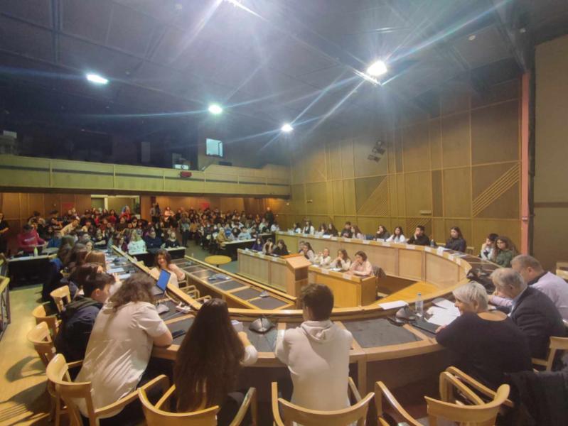 Conseils municipaux étudiants