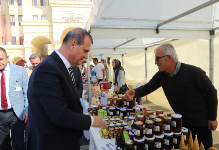 Du producteur au consommateur : Marché de bienvenue d'hiver