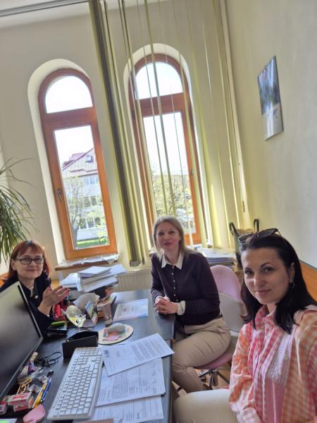 Rencontres avec les communautés marginalisées de Ramnicu Valcea (migrants et réfugiés)
