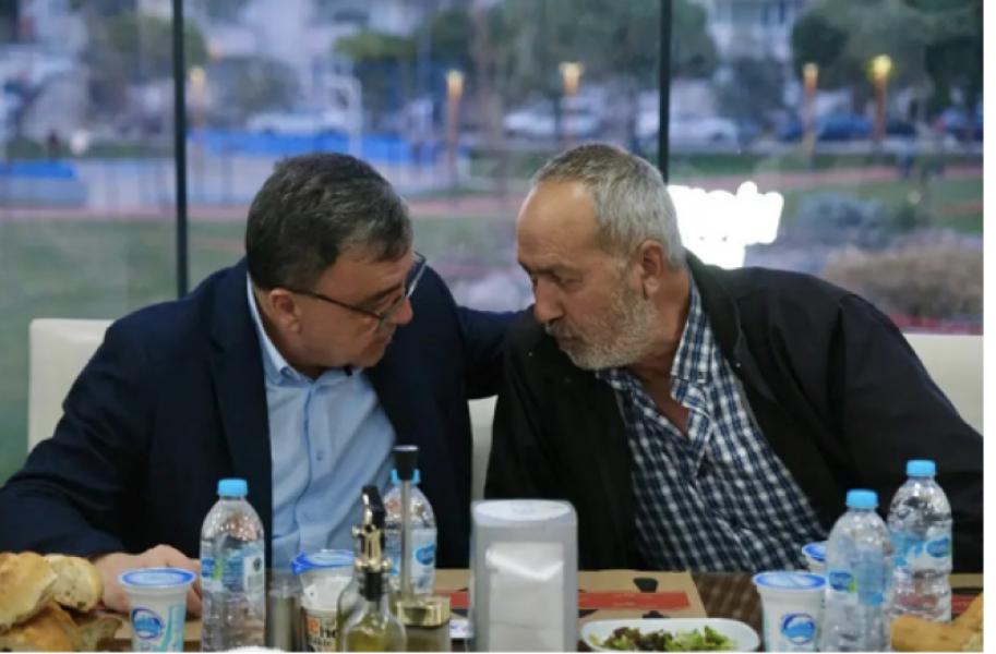 Réunions de l'Iftar du Ramadan avec les citoyens