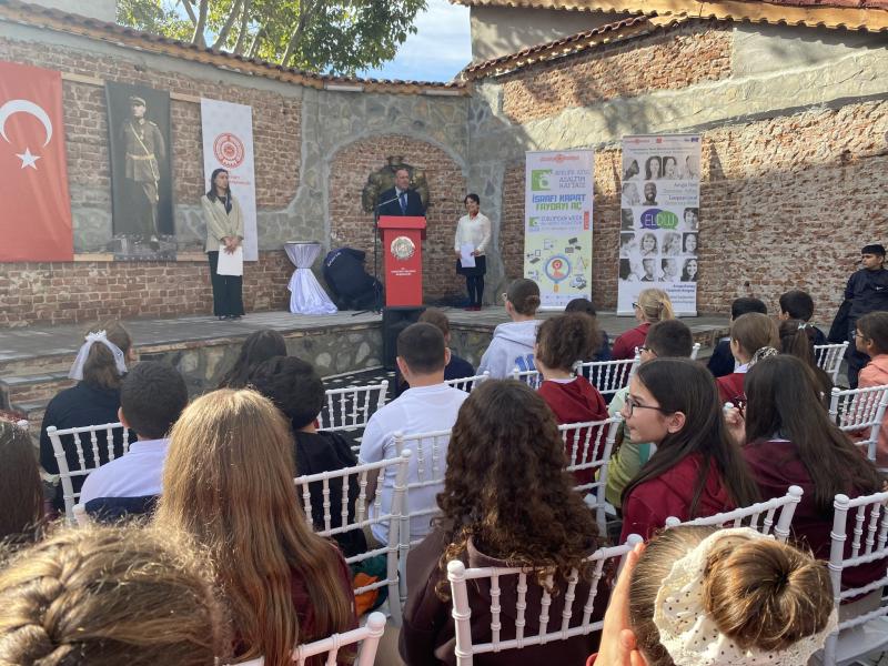 Sensibiliser le public aux enjeux climatiques et environnementaux grâce à un concours de dessin