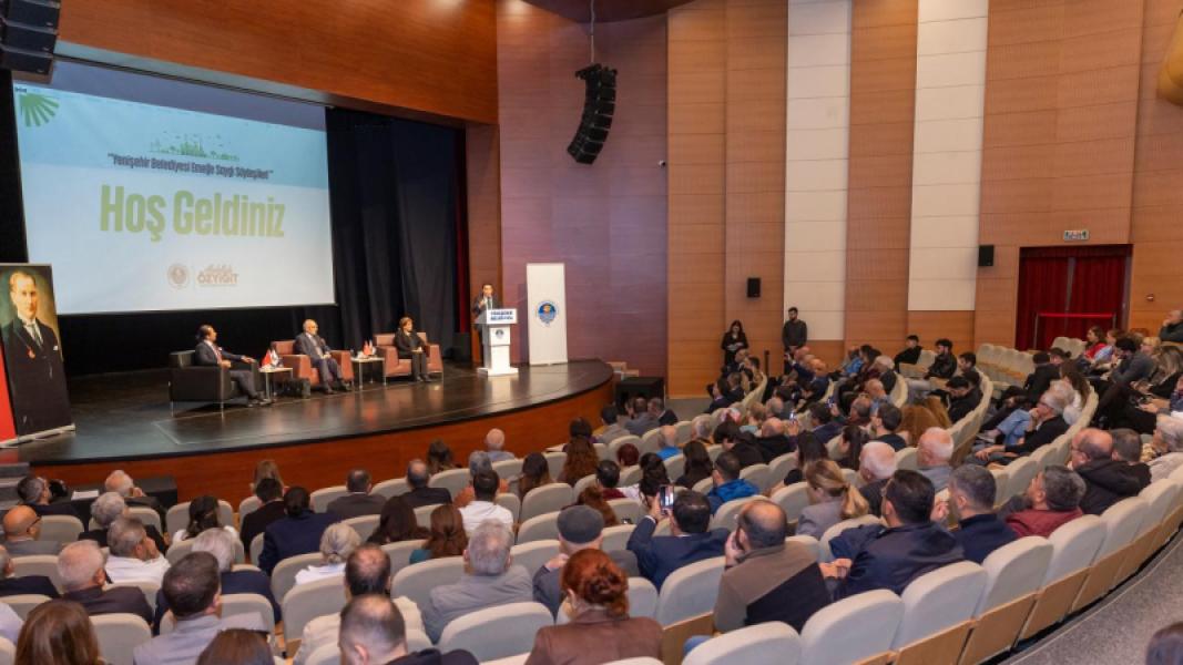 Panels stratégiques pour la résilience climatique et la démocratie locale