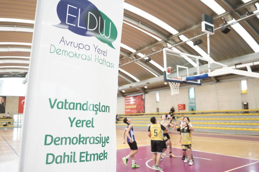 Un continent, deux voisins – Match de basketball amical