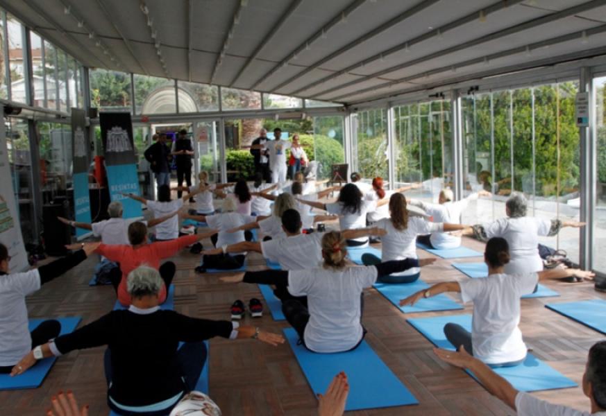 Rassemblement de yoga